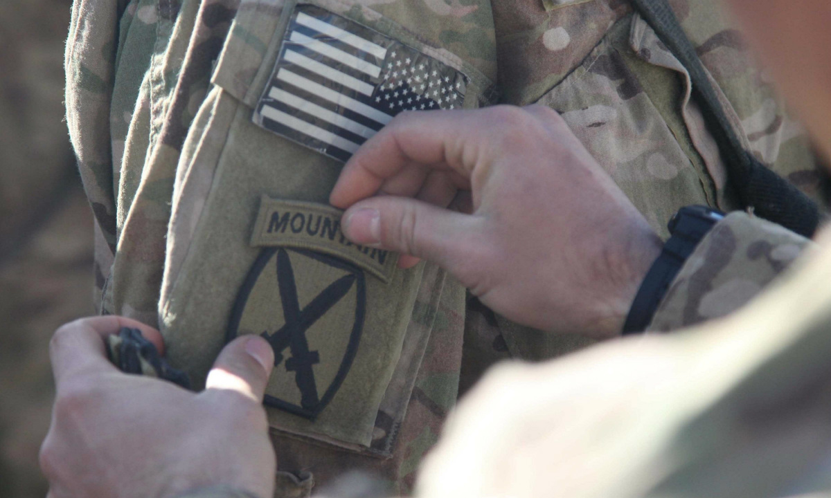 US MILITARY INSTITUTE colored uniform tab patch m/e 